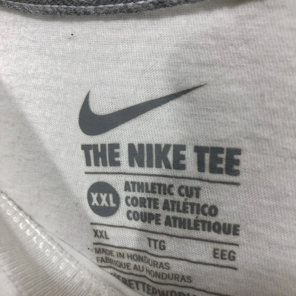 Nike short sleeve